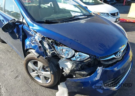 2013 Hyundai Elantra Gls z USA, uszkodzony, nr VIN KMHDH4AEXDU809561